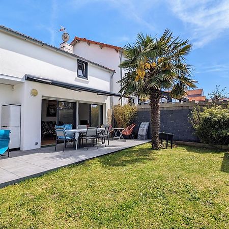 Maison Spacieuse Avec Jardin Proche Plage & Centre ポルニック エクステリア 写真